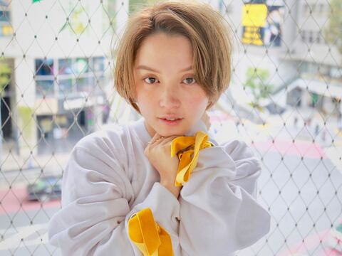 【吉原】◆有給消化率100％・毎週土日どちらか休み可能・拘束9時間制・休日数の選択可能・社会保険完備◆一般企業と変わらぬ待遇面を用意！プライベートも大切に働けます！入客チャンスが多く、しっかり稼げる「ReiZ 富士（ライツフジ）」からスタイリスト（美容師）の求人☆★