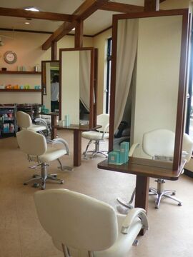 【岩出】ひとつのサロンで長く働いていきたい！独立するまでの道のりをきちんとリードしてくれるサロンで働きたい！というスタイリスト（美容師）にピッタリのサロン「harmony’s move」からの求人☆★