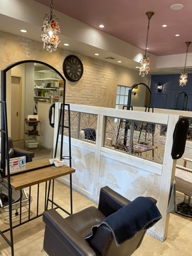 【築山】新規の方を中心に中途入社のスタイリストさんには入客していただきますよ！サロンワーク以外にも取り組む事があるので、刺激がいっぱい！ママさん美容師も働きやすいサロン。「LIZA hair salon otani なんごう店（リザ ヘアー サロン オオタニ ナンゴウテン）」からスタイリスト（美容師）の求人☆★