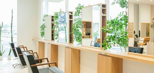 【上郷】≪有給休暇あり、最大9連休≫≪ウィッグ代補助あり≫≪社会保険完備≫アカデミー制で、営業外の負担少なくレッスンが進みます！働きやすい環境を大切にする「canoe 本店（カノエホンテン）」からアシスタント（美容師）の求人☆★