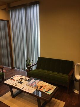 【中百舌鳥】≪完全週休2日制≫≪平均19時退社≫和モダンな雰囲気のプライベートサロン。駅近なので通勤も楽です！お客様にリラックスして頂けるサロンづくりを一緒にしてくれる方大募集！i-ory（アイオリ―）からスタイリスト（美容師）の求人☆★