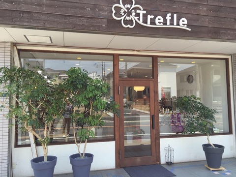 【和泉中央】≪スタイリストデビューまで1年以内≫≪月給20万円≫≪有給休暇あり≫≪社会保険完備≫お仕事もプライベートも充実！長く楽しく美容師をやっていけるお店です！「N-plants 和泉中央店（エヌプランツイズミチュウオウテン）」からアシスタント（美容師）の求人☆☆