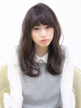 【南福岡】週休2日制OK！！プライベート重視で働くことも出来ますよ♪完全歩合制（フリー40%／指名50%還元）なのでやればやるだけ高収入を狙える業務委託ヘアサロン「heart land（ハートランド）」からスタイリスト（美容師）の求人☆★