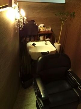 【高宮】≪完全週休二日制選択OK≫≪パートアルバイトOK≫平均退勤時間20:30なので自分の時間を大切にして働けます☆少人数サロンならではの温かい接客で地域の方に愛されているヘアサロン「k’s style（ケーズ スタイル）」からスタイリスト（美容師）の求人☆★☆