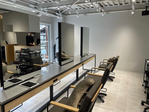 【大街道駅】≪完全週休二日制・社会保険完備・産休育休制度あり・アイラッシュメニューあり≫トレンドを取り入れたメニューがあり入客チャンス多数！幅広い年代のお客様がご来店されるトータルビューティーサロン「note. by BRICK（ノートバイブリック）」からスタイリスト（美容師）の求人☆★