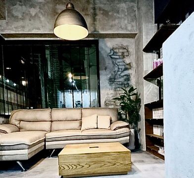 【大橋駅】駅チカでアクセス抜群！！正社員・業務委託の働き方が選べます！！幅広い世代のお客様に似合うスタイルを提案し、「カッコいい」を作るメンズヘアサロン「Men’s salon MOW（メンズサロンモウ）」からスタイリスト（美容師）の求人★☆