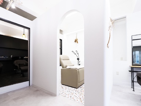 【三宮】≪正社員or業務委託orパートで選択可能≫≪土日休みOK≫≪マンツーマンOK≫≪最低保障給あり≫≪入客チャンスあり≫≪独立支援制度あり≫柔軟な働き方を相談できるサロン！仕事プライベートの両立が叶う環境です！「nui -sannomiya-（ヌイサンノミヤ）」からスタイリスト（美容師）の求人☆★☆