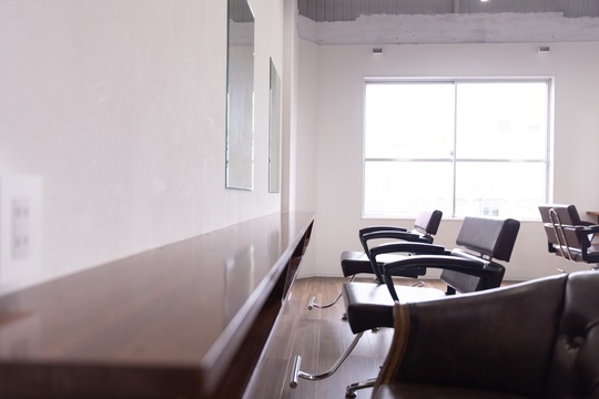 【喜連瓜破】≪社会保険完備≫≪月8日休み≫≪土日休み応相談≫≪ママさん大歓迎≫ライフスタイルに合わせて雇用形態選択可能です！「くらの美容室（クラノビヨウシツ）」からスタイリスト（美容室）の求人☆☆