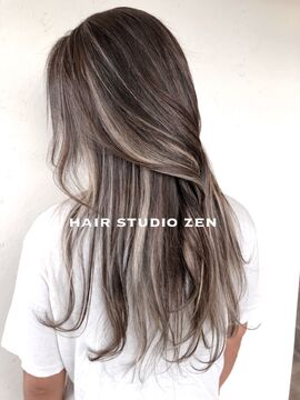 【京都駅前】≪月8日休み≫≪最短1年半でスタイリストデビュー可能≫≪社会保険完備≫トップレベルの外国人風カラーを学べる◎「hair studio Zen〜advance〜（ヘアースタジオゼンアドバンス）」からアシスタント（美容師）の求人★☆