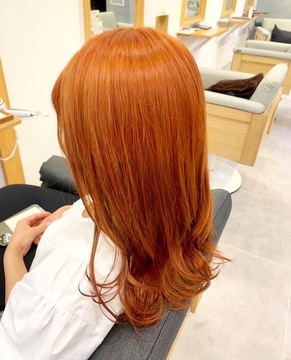 【堺東駅】≪社会保険完備≫≪完全週休2日制≫≪平均19時退社≫どんどん入客し成長していける環境！努力した事をしっかり評価してもらえるサロンです！「kuschel by LILIA（クシェルバイリリア）」からアシスタント(美容師)の求人☆★