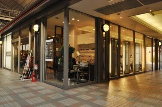 【五位堂】≪勤務時間が選べる社員制度≫≪社会保険あり≫≪産休・育休実績あり≫≪正社員・準社員制度あり≫コンテスト優勝者、認定インストラクター在籍！安心と上質な技術にこだわる実力派サロンでしっかり技術を身につけましょう「Salon de Olive（サロンドオリーブエコールマミテン）」からアイリスト（まつげエクステ・まつげパーマ・アイブロウ）の求人☆☆