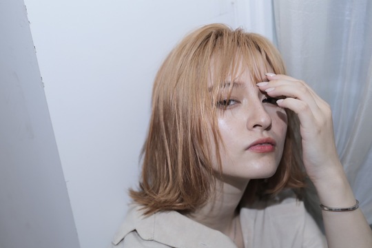 【豊中】≪社会保険完備≫≪髪色ネイル自由≫≪土日休みOK≫≪週3日～、1日5時間～OK≫小規模サロンでお客様と近い距離で関わりたい方にオススメ！トータルビューティーサロン「EyeLashsalon Nico（アイラッシュサロンニコ）」からアイリスト（まつげエクステ・まつげパーマ）の求人☆☆