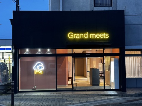 【近鉄八尾駅】≪入社6ヶ月間は月給27万5000円保障≫≪社会保険完備＆完全週休2日制≫新規のお客様も多いので入客チャンスはバッチリ！これからもスタッフが働きやすい環境作りに努めていきます。「Grand meets（グランミーツ）」からスタイリスト（美容師）の求人☆★