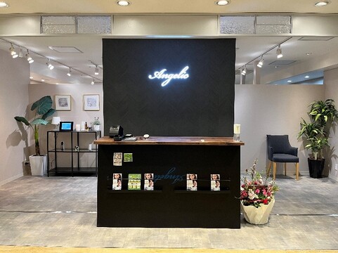 【錦糸町】≪社会保険完備≫≪月9日休み≫≪経験者優遇≫≪未経験者も可≫長年に渡る研究と実践によりブラッシュアップされた繊細で高度な技術が特徴！まつ毛エクステ・ラッシュリフト・アイブロウ！充実の待遇面！「Angelic 錦糸町テルミナ店（アンジェリックキンシチョウテルミナテン）」からアイリスト（まつげエクステ・まつげパーマ・アイブロウ）の求人☆☆