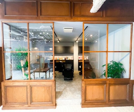 【名古屋駅】◆完全週休2日制・社会保険完備◆業界を牽引する大人気トレンドサロンです！他店に負けない技術を習得でき、且つ働きやすさもバッチリ！スタッフさんのやりたいを応援するメンズパーマ特化サロン「Lond LOGAN 名駅（ロンドローガンメイエキ）」からアシスタント（美容師）の求人☆★