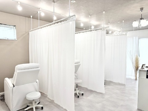 【なかもず】≪髪色・ネイル自由≫サロンワーク経験者の募集！アイラッシュ併設のフェイシャルサロン！「Rimi なかもず店（リーミナカモズテン）」からエステティシャンの求人☆☆