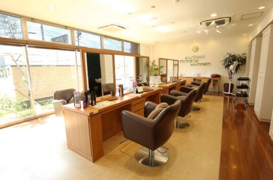 【大門】≪月給25万円〜≫≪月8,9日休み≫≪社会保険完備≫≪20時までに退勤可能≫≪託児所完備≫キッズルーム完備でママさん理・美容師さんも安心して永く働きやすい環境が整っているサロン「Lucido style Cube　(ルシードスタイルキューブ)」からスタイリスト（理容師・美容師）の求人☆★