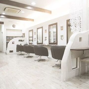 【東新潟駅】≪社会保険完備≫≪充実した待遇面≫≪女性も働きやすい≫スタッフみんな仲良く楽しい雰囲気のあるアットホームなサロン！“HAIR MAKE SPLASH（ヘアーメイクスプラッシュ）”からスタイリスト（美容師）の求人☆★