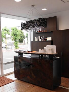 【博多南】平日なら19：00〜19：30ごろに退勤しているのでプライベートの時間も充実！ブランクアリでもしっかりサポートする「PALIA 那珂川店（パリア ナカガワテン）」からJr.スタイリスト・スタイリスト(美容師)の求人☆★