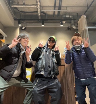 【新守山】≪月給30万円以上≫≪完全週休2日制≫≪前職の給与保証あり≫≪住宅手当あり≫メンズに特化したフェードカットやバーバースタイルが人気のサロン！徹底的にメンズへこだわったおしゃれなサロンです！「siano（シャノ）」からスタイリスト（美容師・理容師）の求人★☆