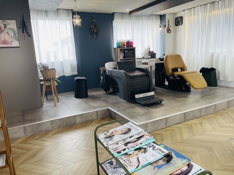 【小針】≪社会保険完備≫≪完全週休2日制≫≪実働8時間≫≪18,19時に退勤可能≫≪奨学金補助制度あり≫≪異動、ヘルプなし≫≪営業時間内レッスンも可能！≫新潟を中心に複数店舗を展開するミルクティーグループ！「hair atelier Canel’e by Milk tea（ヘアーアトリエカヌレバイミルクティ）」からアシスタント（美容師）の求人★☆