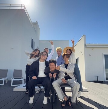 【元町】≪夏と冬に長期休暇あり≫≪完全週休2日≫≪社会保険完備≫盆正月の連休は当たり前！遠方出身の方も安心して働けます。スタッフを大切にするために条件を整える理容室「WORLD SHIP MOTOMACHI（ワールドシップ モトマチ）」から理容師（理容室）の求人☆★