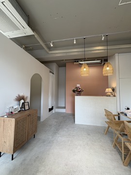 【金武】≪ママさん歓迎≫≪未経験歓迎≫≪カウンセリング重視サロン≫沖縄ならではの温かい空気感が魅力！サポート体制やスタッフ同士の助け合える関係性があります！島外からの移住者も大歓迎！「niko nail 金武店（ニコネイルキンテン）」からネイリスト（ネイル）の求人☆★