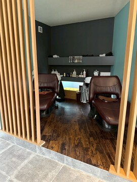 【石生】≪オーナーによるマンツーマン指導あり≫≪完全週休2日≫≪平均19時退勤≫スタッフ同士の助け合いを大切にしています！集客力バツグンの少人数制アットホームサロン「hair salon nico（ヘアサロンニコ）」よりアシスタント（美容師）の求人☆★