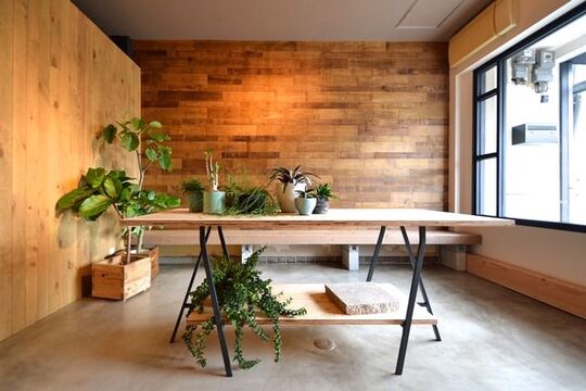 【松ノ浜】≪月8日休み≫≪社会保険完備≫エリアで口コミトップクラスの人気サロン！10代〜40代のオシャレに敏感な女性が来店されています！他店には負けない確かな技術が身につく！「bros.THE HAIR（ブロスザヘアー）」からアシスタント（美容師）の求人☆★☆