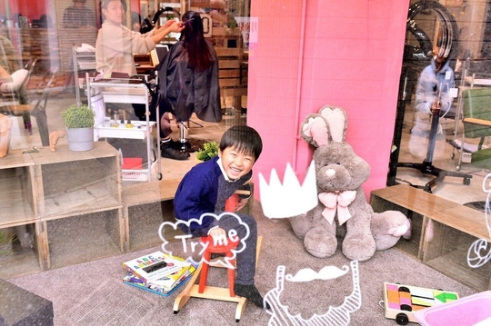 【門戸厄神】≪社会保険完備≫≪営業中レッスンOK≫早くて1年で自信のあるスタイリストデビューができる！「tetote 門戸厄神店（テトテモンドヤクジンテン）」からアシスタント（美容師）の求人☆★