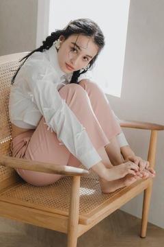 【茶屋町】≪トレンド発信型サロン≫≪月8日休み≫≪最短1年でスタイリストデビューが可能≫≪社会保険完備≫興味があれば美容師と兼任でアイラッシュやネイルの技術も学べる！サロンワーク以外にも様々な輝けるステージがあり一人一人の個性を活かして働けるサロンです！「trico 梅田茶屋町店（トリコウメダチャヤマチテン）」からアシスタント（美容師）の求人☆★