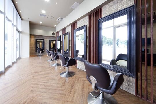 【JR岡山駅】≪社会保険完備≫≪月8日休み≫≪産休育休実績あり≫未経験、通信生、新卒生歓迎！着付けやメイクなども学べるトータルビューティーサロン「KAINO イオンモール岡山店（カイノイオンモールオカヤマテン）」からアシスタント（美容師）の求人☆★