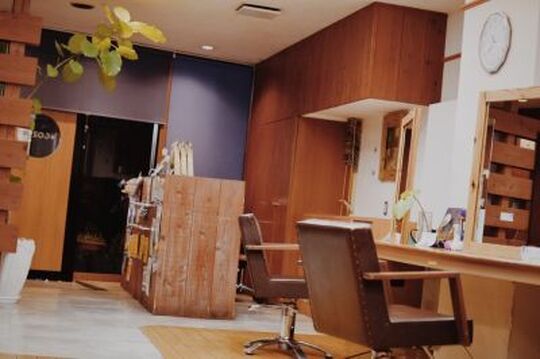 【古川橋】≪第3日曜定休日≫≪完全週休2日制≫≪社会保険完備≫カット入客チャンスが多いサロン！楽しく働けるイベントがたくさん！プライベートも大切にできるサロン「COZY（コージー）」からスタイリスト（美容師）の求人☆★☆