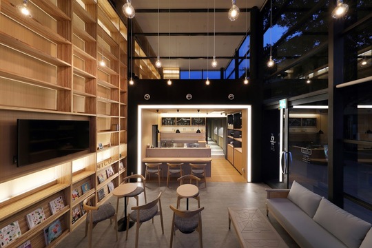 【郡山富田駅】≪完全週休2日制≫≪実働8時間≫≪社会保険完備≫≪時短社員やパート制度もあり≫全席個室でのエイジングケアや髪質改善が大人気！マンツーマン制での高単価サロン！「kamiken. galleria（カミケンガレリア）」からスタイリスト（美容師）の求人☆★☆