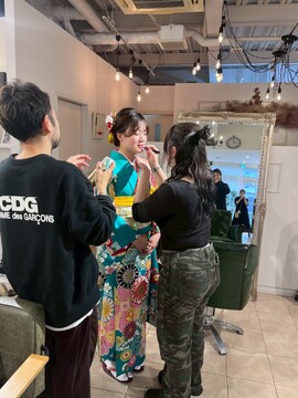 【香椎照葉】◆完全週休2日・毎週2連休・社保完備・月給24万円～・車通勤の場合駐車場あり◆お仕事、プライベートのメリハリを大切にしています！小規模少人数でお客様としっかり関わるヘアサロン「Le Coeur（ルクール）」からスタイリスト（美容師）の求人☆★☆