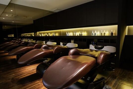 【瑞江】≪完全週休2日制≫≪20時までに退勤可能≫≪賞与あり≫長く働ける充実の福利厚生！高単価がウリのアヴェダコンセプトサロン！「i feel AVEDA 瑞江店（アイフィールアヴェダミズエテン）」からスタイリスト（美容師）の求人☆★