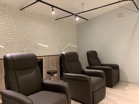 【西田辺】≪月間8,9日休み≫≪社会保険完備≫福利厚生充実で安心して働ける環境です！riche eyalash（リシェアイラッシュ）からアイリスト（アイデザイナー・まつ毛エクステ）の求人☆☆