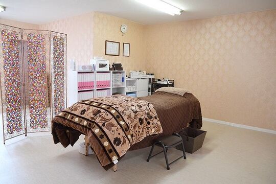 【西鉄小郡駅】≪社会保険完備・月給18万円スタート・残業やノルマなし≫あなたの経験を活かしてサロンで活躍しましょう！「ネイルサロン CHUCHU（ネイルサロンシュシュ）」からアイリスト（アイデザイナー・まつげエクステ）の求人☆☆