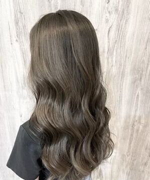 【心斎橋】≪月8休み≫≪整容国保あり≫デザインカラーと髪質改善に特化した大人女子向けのプライべートサロン！ゆったり落ち着いた雰囲気のお店でしっかり入客してもらえます！「CURIO（キュリオ）」からスタイリスト（美容師）の求人★☆