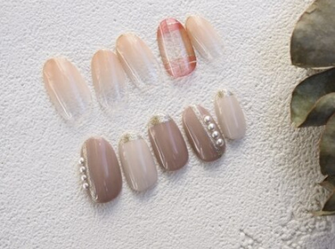 【学芸大学】≪パラジェル認定サロン≫≪高待遇≫≪ミドル世代に支持されるサロン≫お客様1人1人に向き合ってゆったり働ける環境！大人女子×トレンドをテーマに店舗展開されているネイル＆アイラッシュサロン「NEPTUNE 学芸大学店（ネプチューンガクゲイダイガクテン）」からネイリスト（ネイル）の求人☆☆