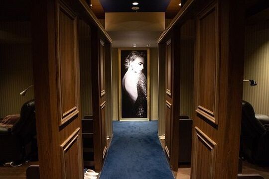 【梅田】≪実働8時間★20:00CLOSE!!!≫≪社会保険完備≫≪プライベートも充実・店長候補大歓迎・経験者優遇!!!≫今までの経験を活かして働きたい!!!という方大歓迎★落ち着いた空間のオトナでおしゃれなお店♪Leggenda 梅田店（レジェンダウメダテン）からアイリスト（アイデザイナー・まつげエクステ）の求人★☆★