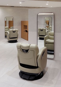 【茶屋町】≪産休育休実績ありで女性が働きやすい環境≫≪全席半個室&最新設備≫≪マンツーマン&高単価≫≪カットカラー2時間枠≫デザインカラー&髪質改善メニューを展開しお客様に居心地の良いサロンを作り上げます！他店舗も同時オープン！「THIRD SHOP 梅田茶屋町店（サードショップウメダチャヤマチテン）」からスタイリスト（美容師）の求人☆★