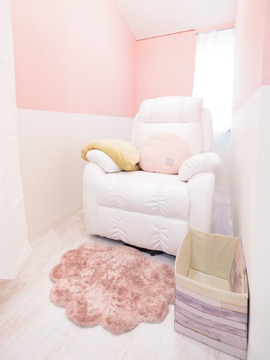 【海老名駅】≪社会保険完備≫≪20時までに退勤可能≫≪産休育休実績あり≫≪営業時間中レッスン可能≫ママさんを含めたアイリストさんが働きやすい好条件を揃えたサロンです「Lupines by ONE’ｓ 海老名店（ルピナスバイワンズエビナテン）」アイリスト（まつげエクステ・まつげパーマ・アイブロウ）の求人☆☆