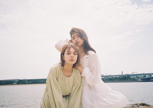 【西宮北口】≪社会保険完備≫≪住宅手当あり≫≪平均20時退勤≫≪最短1年半～2年デビュー≫撮影などクリエイティブな業務もあり！着付け・メイク・まつげパーマなどトータルビューティーを提供するサロン「PRIMA（プリマ）」からアシスタント（美容師）の求人☆★☆