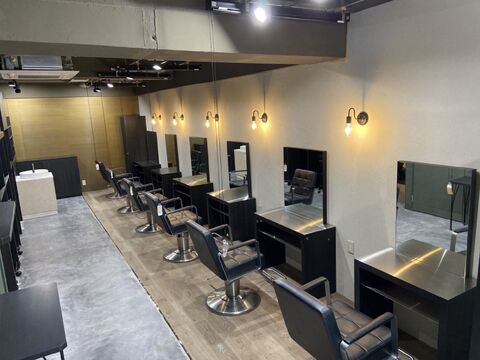 【西中島南方】≪業務委託・正社員選択可能≫≪完全マンツーマン≫≪単価8000円以上≫デザインカラーが大人気のヘアサロン！美容師1人1人に合わせた働き方を選ぶことが出来る体制です！「marshu（マーシュ）」からスタイリスト（美容師）の求人☆★☆