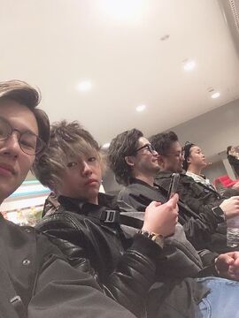 【近鉄富田林駅】≪実働8時間・20時迄に退勤≫≪社会保険完備≫≪パート・アルバイトも募集中≫地域密着で活気ある人気ヘアサロン！広々な店内で幅広いメニューを展開しています！気さくで元気なスタッフが自慢の素敵サロン！「aile ciel(エールシエル)」からスタイリスト（美容師）の求人☆★☆