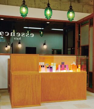 【播磨町】≪19時までの退勤可能≫≪有給休暇あり≫正社員・パート・業務委託から選択可能！独立支援あり！子育てママさんも働きやすい環境！「hair essence（ヘアーエッセンス）」からスタイリスト（美容師）の求人☆★