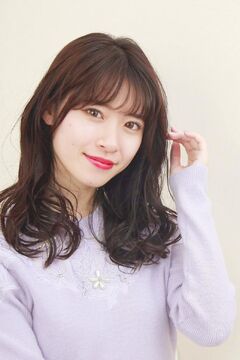 【上尾駅】◆月給25万円スタート・月8,9日休み・社会保険完備◆有給休暇や育休制度など、1人1人の生活スタイルに合わせ働くことの出来るサロン！「CHURA Rinarta（チュラリナータ）」からスタイリスト（美容師）の求人★☆