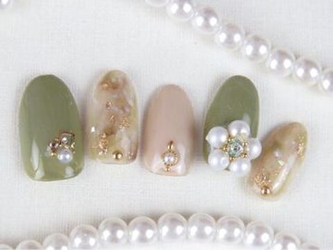 【渋谷】2ヶ月でデビューできる安心の研修体制！≪社会保険完備≫≪完全週休2日制≫シンプルから「大人カワイイ」デザインアートまで！お客様一人一人と向き合い、デザインを提案！「パラジェル認定サロン Nail salon ibelu 渋谷店（パラジェルニンテイサロンネイルサロンイベルシブヤテン）」からネイリスト（ネイル）の求人★☆★