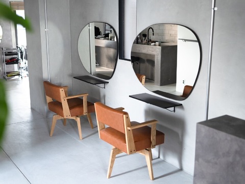 【本町】≪正社員または業務委託≫≪社会保険完備≫≪月2回まで土日休みOK≫≪週1日勤務～OK≫≪マンツーマン接客OK≫≪客単価12000円≫≪SNS集客サポートあり≫オシャレで上質な空間での洗練された技術を提供します！これまでの経験を活かしたい方も、もっとスキルを磨きたい方も大歓迎！「LENORA 本町（レノラホンマチ）」からスタイリスト（美容師）の求人☆★